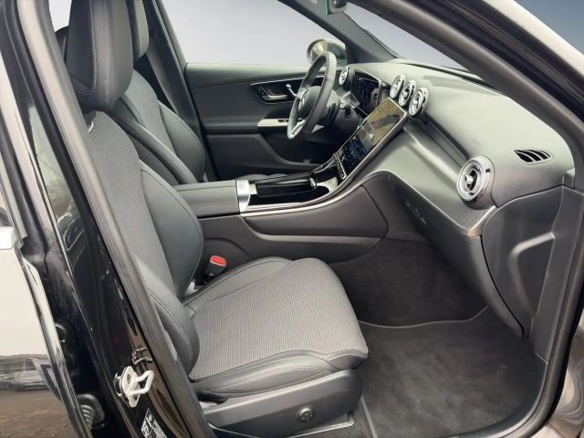 Mercedes-Benz GLC 200 AVANTGARDE