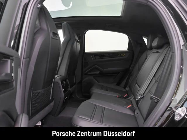 Porsche Cayenne Black Edition Coupé