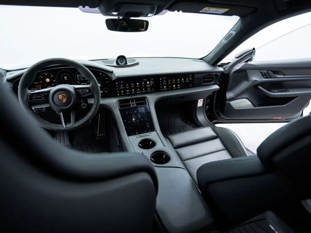 Porsche Taycan S Sport Turismo Turbo