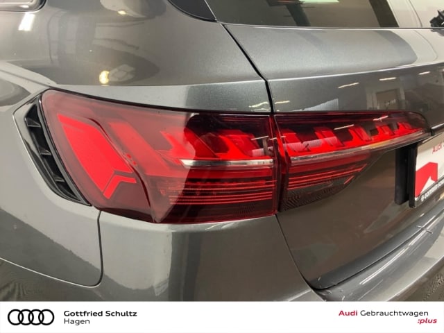 Audi RS4 Avant Quattro