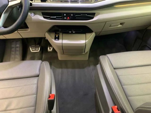 Volkswagen Multivan DSG Lang Style T7