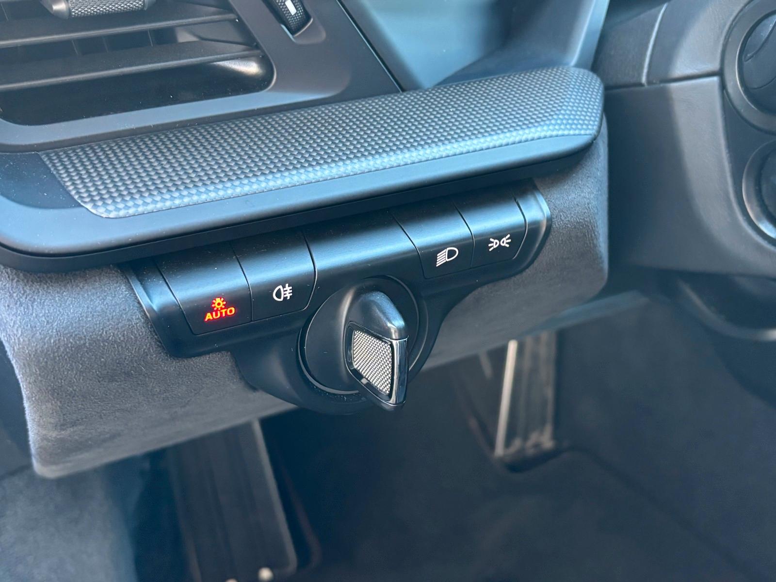 Porsche 911 992 Cabriolet Carrera GTS