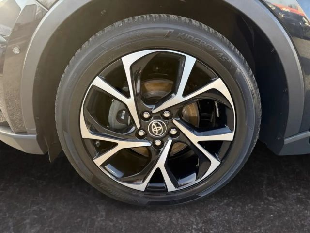 Toyota C-HR Hybride Team D