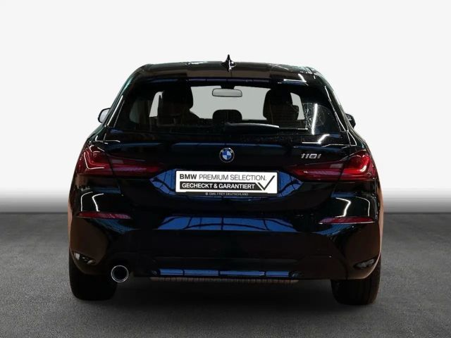 BMW 118 118i Advantage pakket Sedan