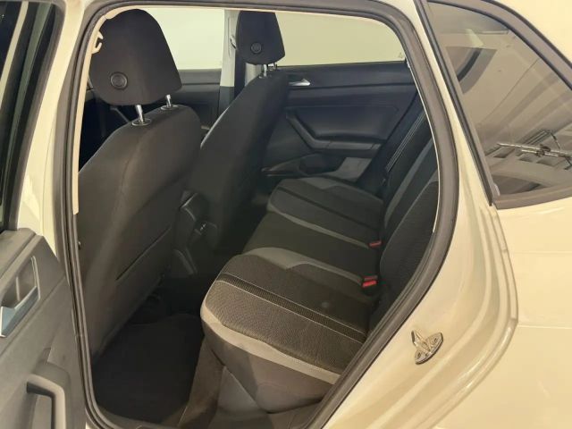 Volkswagen Polo 1.0 TSI DSG Highline