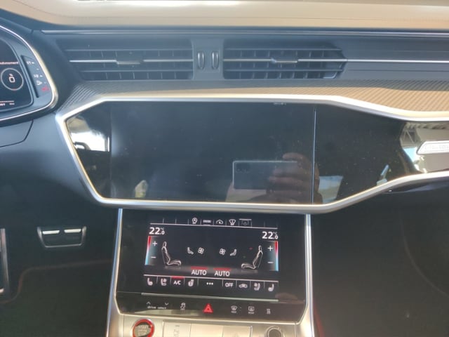 Audi A6 e-tron Avant Performance Quattro