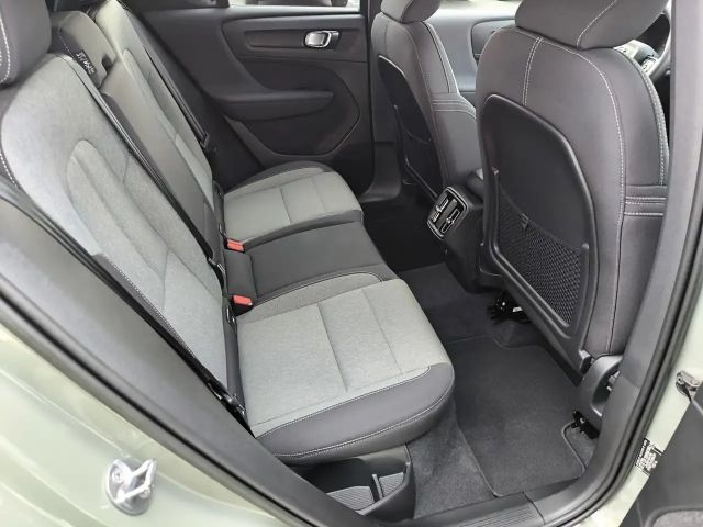 Volvo XC40 B3 Benzin ACC / BLIS / AHK