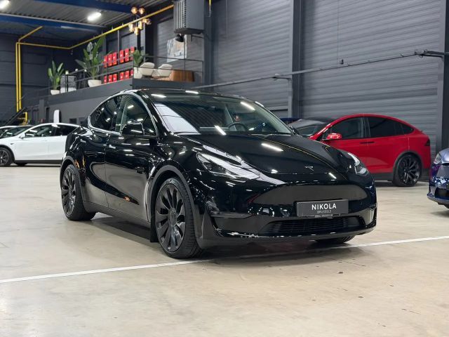 Tesla Model Y Performance