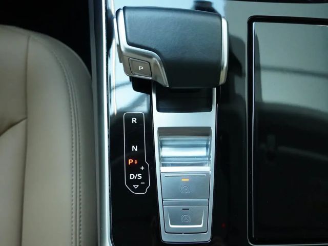 Audi Q7 55 TFSI Hybride Quattro