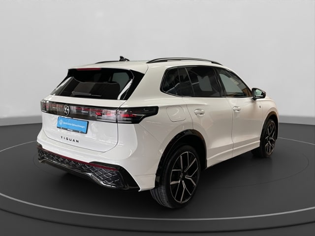 Volkswagen Tiguan 2.0 TSI DSG