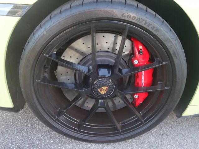 Porsche 992 Carrera Coupé GTS Turbo