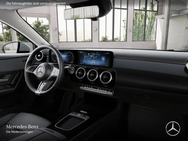 Mercedes-Benz A 200 Progressive