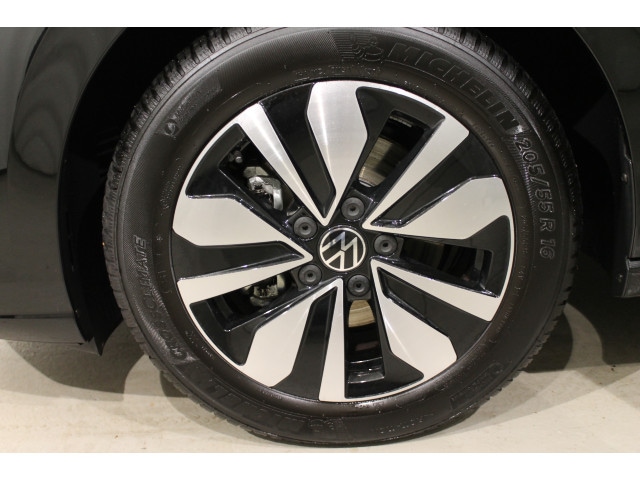 Volkswagen Golf 1.5 eTSI DSG Golf VIII