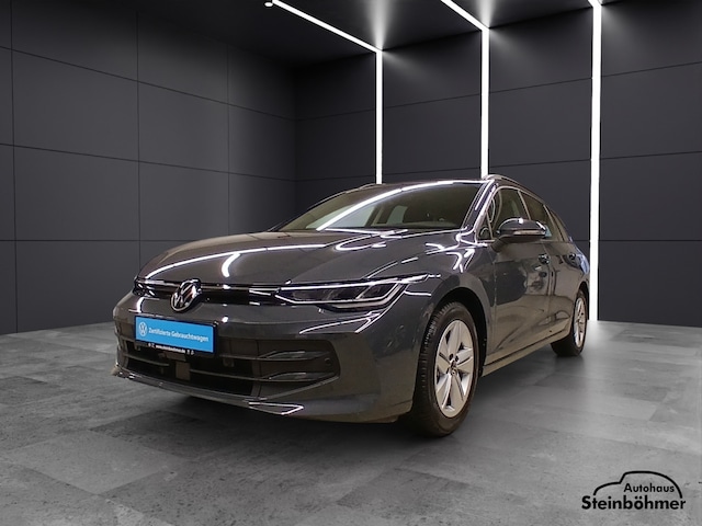 Volkswagen Golf 1.5 eTSI DSG Life Variant