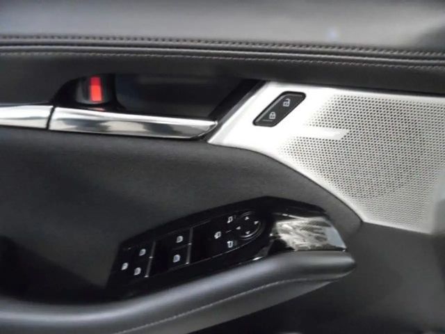 Mazda 3 Exclusive-line SkyActiv e-Skyactiv