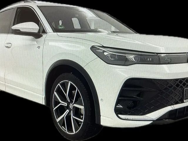 Volkswagen Tiguan 1.5 eTSI DSG R-Line