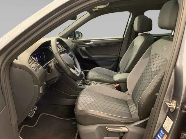 Volkswagen Tiguan Allspace DSG IQ.Drive R-Line