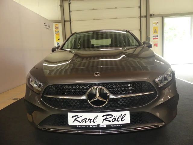 Mercedes-Benz A 200 Progressive