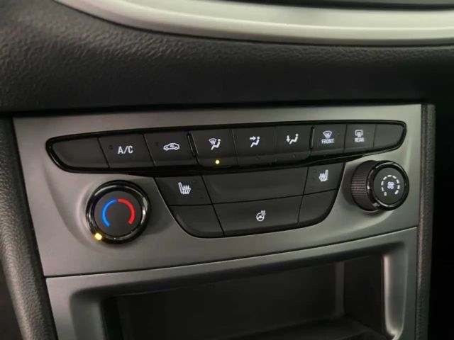 Opel Astra 1.2 Turbo Edition Sports Tourer