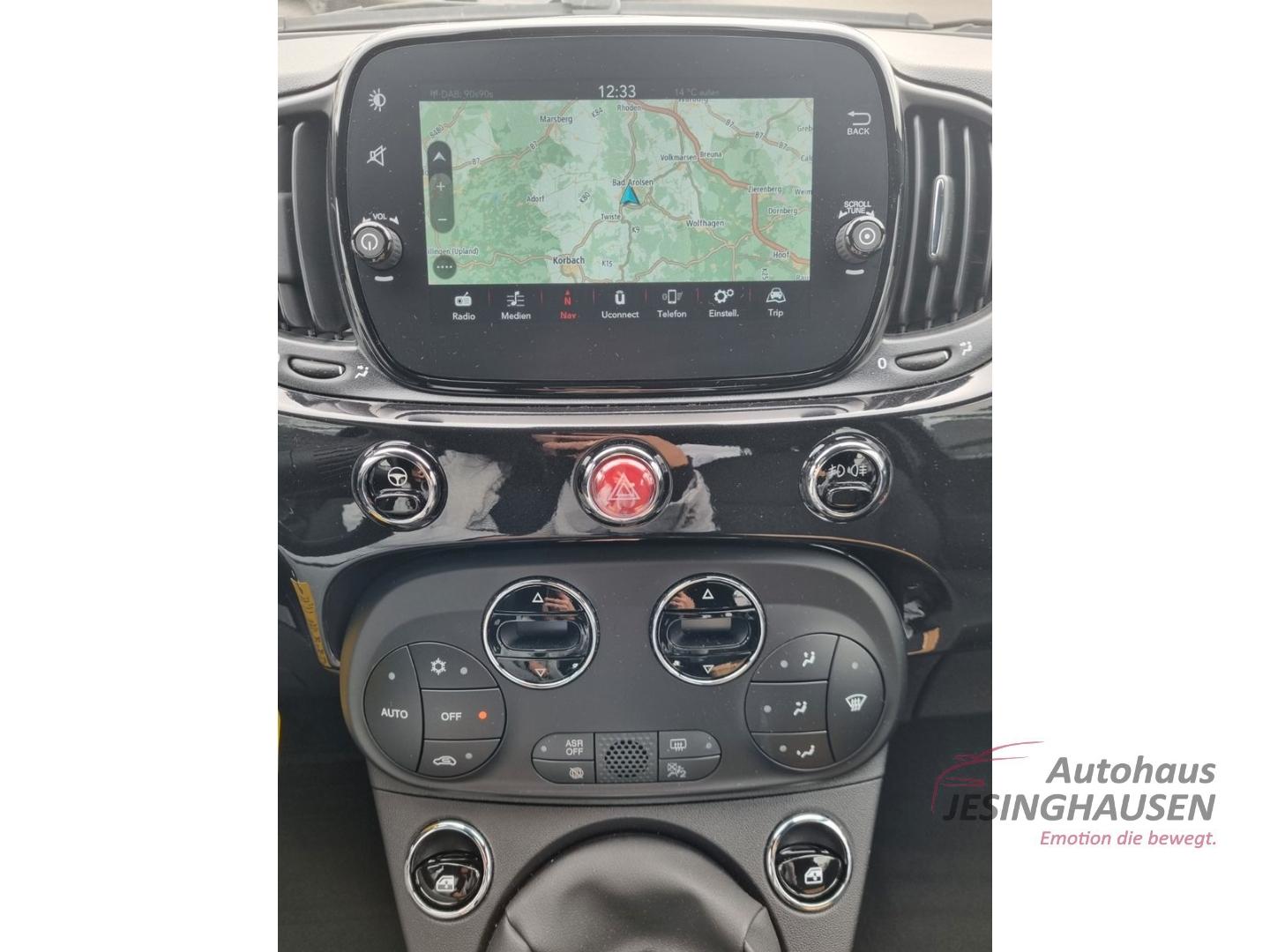 Fiat 500 Mild-Hybrid Hatchback TÜV NEU CARPL NAVI PDC