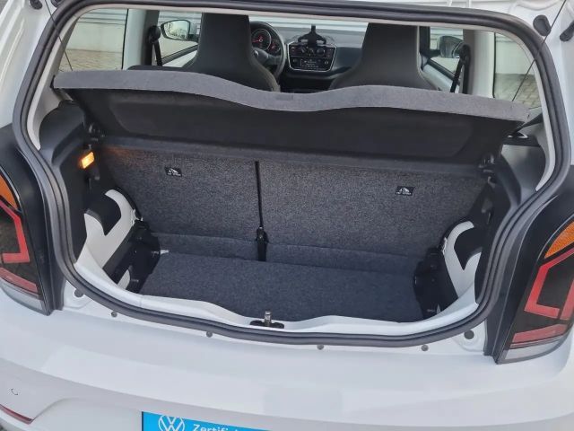 Volkswagen up! Move Move up!