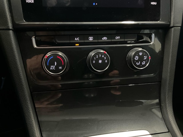 Volkswagen Golf 1.0 TSI Golf VII Variant