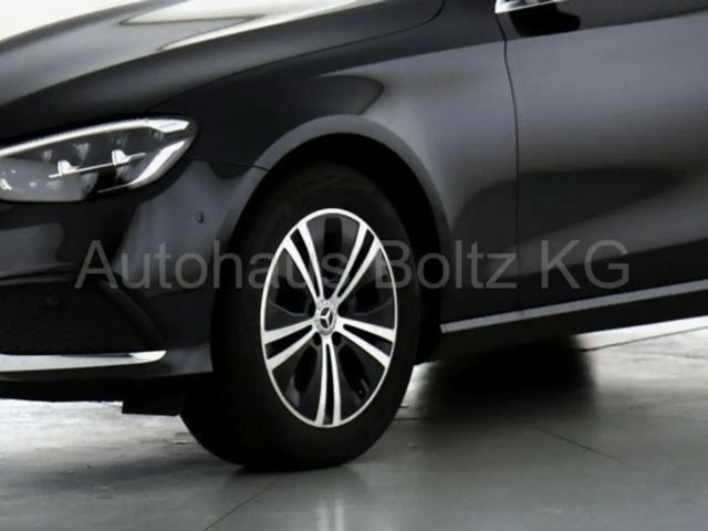 Mercedes-Benz E 220 AVANTGARDE E 220 d Estate