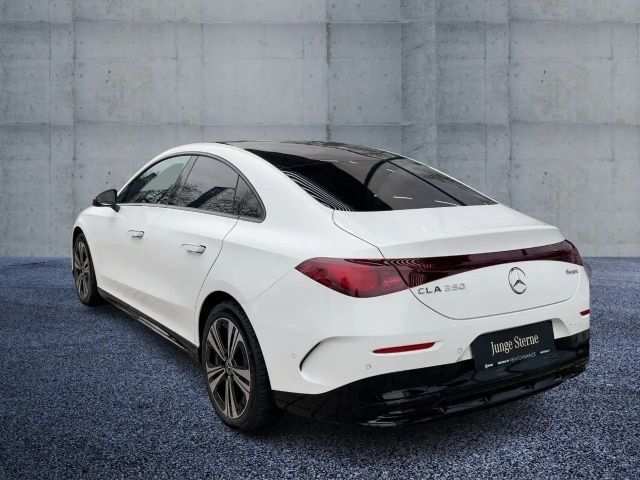 Mercedes-Benz CLA 350 4MATIC