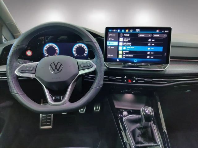 Volkswagen Golf 1.5 TSI R-Line Variant