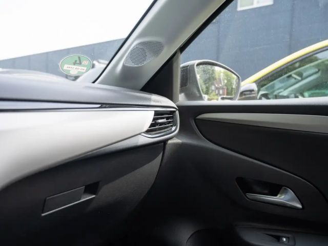 Opel Corsa F Basis 1.2 75 PS