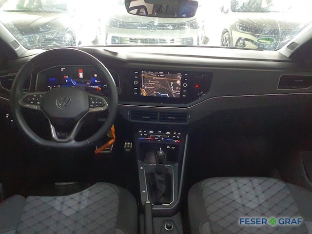 Volkswagen Polo 1.0 TSI DSG R-Line