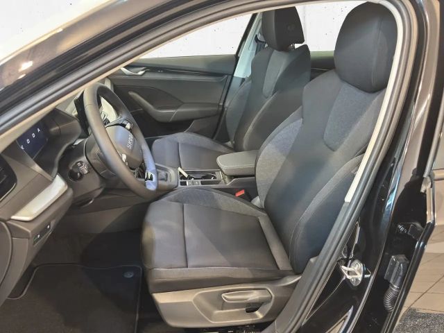 Skoda Octavia Essence TSI