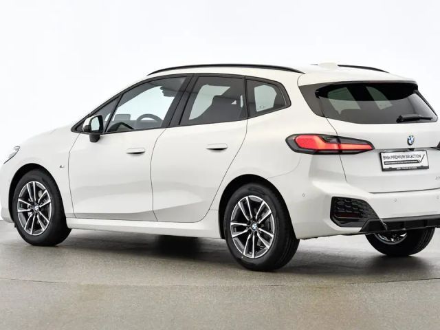 BMW 218 218d Active Tourer Sedan