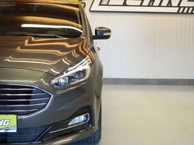 Ford S-Max 2,0 EcoBl. Aut. ''7SITZ*AHK*LED*NAVI*R-KAM''