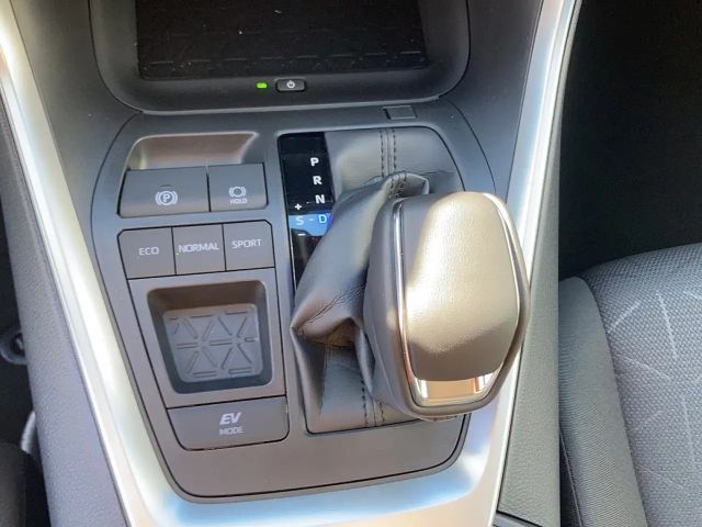 Toyota RAV4 Active Hybride