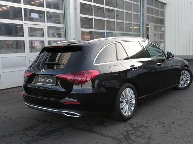 Mercedes-Benz C 200 AVANTGARDE C 200 d Estate