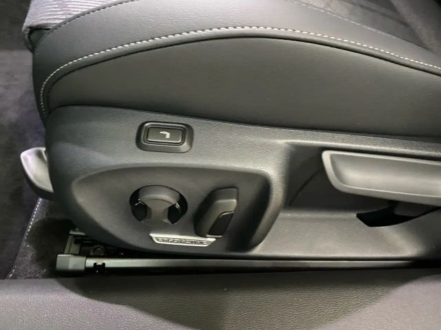 Volkswagen Passat DSG R-Line Variant