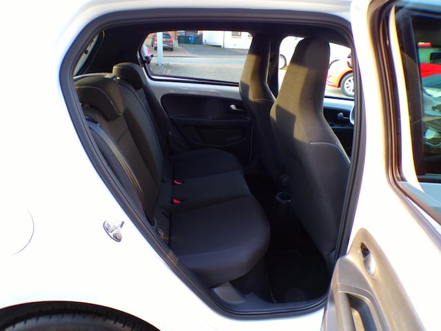 Volkswagen up! 1.0 MPI Active