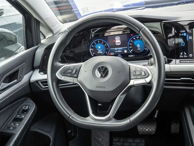 Volkswagen Golf 1.5 TSI Golf VIII Style eHybrid