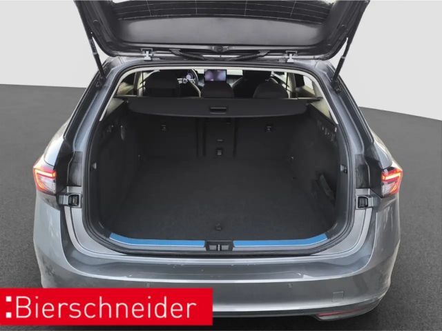 Skoda Superb Combi Selection iV