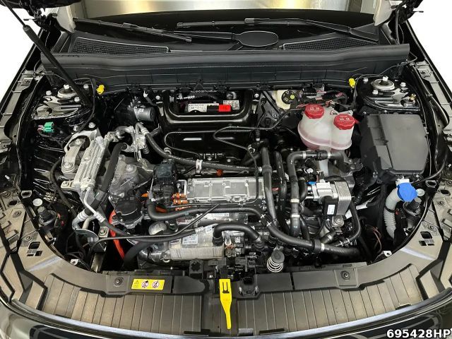 Mercedes-Benz EQB 300 4MATIC AMG Line