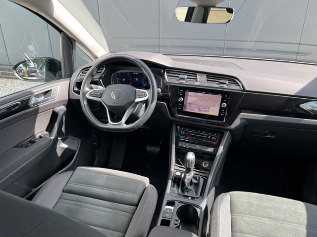 Volkswagen Touran 2.0 TDI DSG Style