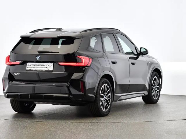 BMW iX1 xDrive30