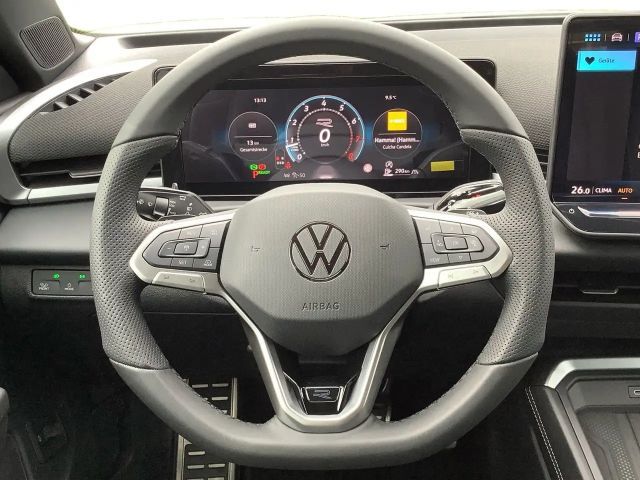 Volkswagen T-Roc 1.5 eTSI DSG R-Line