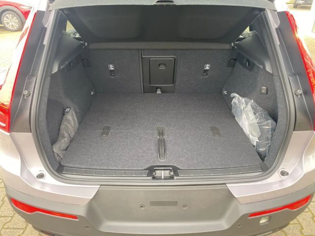 Volvo XC40 Dark Plus