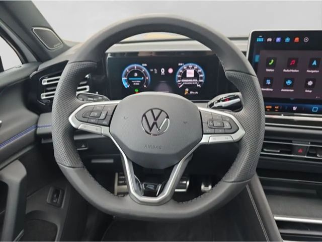 Volkswagen Tiguan 4Motion R-Line