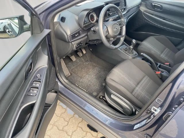 Hyundai Bayon Select