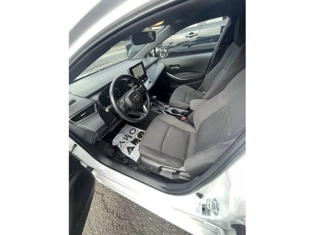 Toyota Corolla Active Hybride Touring