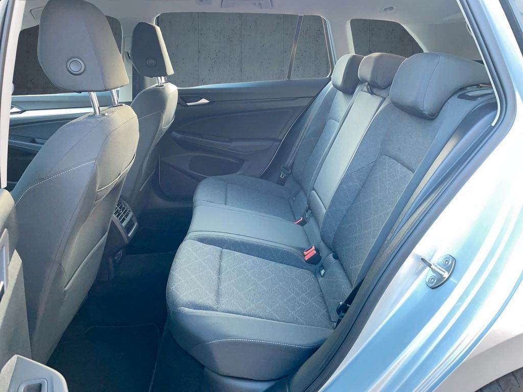 Volkswagen Golf 1.5 eTSI DSG Life Variant