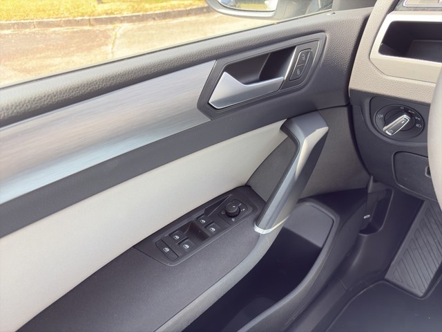 Volkswagen Touran 1.5 TSI Comfortline